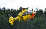 EC-135 D-HPMM des ADAC ...  Rolf Reinhardt 25.10.2010
