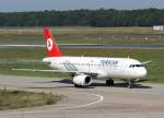 Turkish Airlines A 320-232 ...  Frank Maczkowicz 18.11.2010