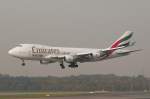 Diese Boeing 747-400F kam ...  Martin Kramer 13.10.2007