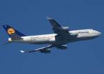 Lufthansa, D-ABVZ, Boeing 747-400 ...  Wolfgang Kleuser 03.12.2010