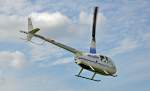 Robinson R-44 Raven II, ...  Rolf Reinhardt 04.12.2010