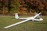 Eine DG-300 (Kennung D-0750) ...  Matthias Weber 09.12.2010