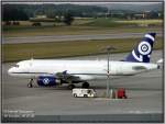 A319 Dieser Airbus A319 steht auf dem Flughafen Dresden. Meine Frage: Wie hei�t die Fluggesellschaft? Wer kann helfen? 09.07.06