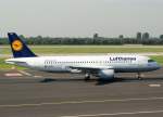 Lufthansa, D-AIZB, Airbus A ...  Wolfgang Kleuser 16.12.2010
