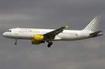 Vueling, EC-JSY, Airbus, A320-214, ...  Kurt Greul 16.12.2010