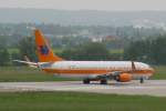Hapag-Lloyd 
Boeing 737-8K5 
D-ATUF
Stuttgart
02.06.10 
   ...