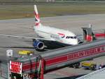 Eine Boeing 737 der British Airways am 29.05.2004 auf dem ...
