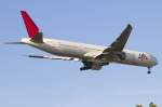Japan Airlines, JA736J, Boeing, ...  Kurt Greul 06.02.2011