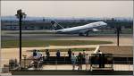 Ein Jumbo der Saudia ...  Helmut Seger 04.11.2006
