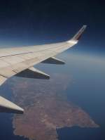 Air Berlin 17.08.07: Boeing 737-800, Flug AB 2093 von Alicante nach M�nchen.
Blick auf Menorca