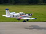 Zlin 142 D-ESNQ beim Start auf dem Flugplatz Auerbach/Vogtland EDOA ... Zlin 142 D-ESNQ beim Start auf dem Flugplatz Auerbach/Vogtland EDOA ...