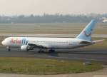 dusseldorf-dus Arkefly, PH-AHX, Boeing 767-300 ER, 04.03.2011, DUS-EDDL, D�sseldorf, Germany 

