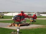 DRF EC 135 in Mannheim wird unter Rufnamen Christoph 53 ...