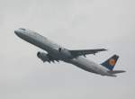 Lufthansa A 321-231 D-AIDB beim Start in M�nchen an einem ...