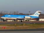 berlin-tegel-txl KLM F70 PH-KZE 29.12.2007 Berlin TXL - Sch�nwetter-Anflug auf die 26 L ( eher selten )