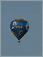 heisluftballone Bei herrlichem Aprilwetter konnte man in den Abendstunden wieder Ballonfahrer am Himmel sehen, wie diesen LX-BTM, von LUXGSM aufgenommen bei Ettelbr�ck am 10.04.2011. 