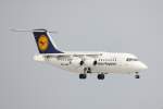 Eine RJ85 (D-AVRP) der Lufthansa Regional mit dem Flug aus ... Eine RJ85 (D-AVRP) der Lufthansa Regional mit dem Flug aus ...