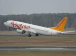 Pegasus Airlines Pegasus Airlines B 737-82R TC-AAS beim Start in Berlin-Tegel am 02.04.2011