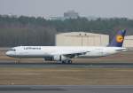 Lufthansa Lufthansa A 321-231 D-AIDB nach der Landung in Berlin-Tegel am 02.04.2011