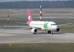 Air VIA A 320-232 ...  Frank Maczkowicz 02.05.2011