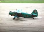 berlin-tempelhof-thf Flughafen Tempelhof, noch starten Maschinen, wenn auch viele kleine - Aufnahme Herbst 2007