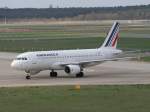 Air France A 320-214 F-GKXV bei der Ankunft in Berlin-Tegel ... Air France A 320-214 F-GKXV bei der Ankunft in Berlin-Tegel ...