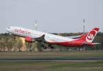 Air Berlin A 330-223 ...  Frank Maczkowicz 01.06.2011