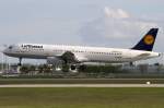 Lufthansa, D-AISI, Airbus, A321-231, ...  Kurt Greul 02.06.2011