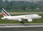 Air France, F-GUGH, Airbus A 318-100 (neue AF-Lackierung), 29.04.2011, DUS-EDDL, ...