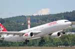 A330 von SWISS beim Start am 18.5.2011. ... A330 von SWISS beim Start am 18.5.2011. ...