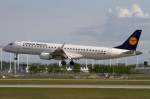 Lufthansa - CityLine, D-AEBF, ...  Kurt Greul 04.06.2011