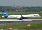 dusseldorf-dus Condor, D-ABOG, Boeing 757-300 WL (Peanuts-Sticker), 29.04.2011, DUS-EDDL, D�sseldorf, Germany 

