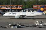Lufthansa A 320-211 D-AIPB ...  Frank Maczkowicz 04.06.2011