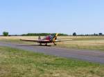 Zlin 226 D-EEKA rollt ...  Mario Ulbricht 06.06.2011