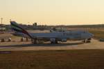 Emirates Boeing 747-400 am ...  Gilbert Coletti 07.06.2011