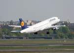 Lufthansa A 320-211 D-AIPP ...  Frank Maczkowicz 08.06.2011