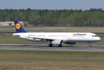Lufthansa A 321-231 D-AIDD beim Start in Berlin-Tegel am 21.04.2011 ...