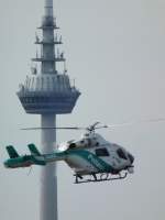 Polizei im Anflug. Diese ...  Michael Melchert 12.06.2011