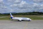 Sunexpress auf in Friedrichshafen (FDH). Die Boeing 737-800 aus Antalya ...
