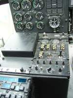 Viele Kn�pfe im Cockpit ...  Daniel Oster 18.06.2011