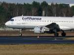 berlin-tegel-txl LH 320 D-AIQU Backnang landet in Berlin TXL auf der Rwy 26R am 03.02.2008
