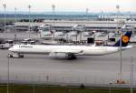 A340-642 D-AIHU der Lufthansa auf dem Flughafen M�nchen - 04.06.2011 ...