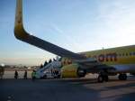 stuttgart-str TUIFly Boing 737-700 Flug-Nr. X3 3123 von Catania ist am 28.01.2008 10 Minuten vor Plan auf dem Flughafen Stuttgart gelandet.