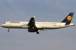 Lufthansa, D-AIRA, Airbus, A321-131, ...  Kurt Greul 08.07.2011