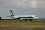 Alitalia Airbus A321-112 EI-IXC ...  Hans V. 27.07.2011