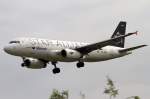 Spanair, EC-IOH, Airbus, A320-232, ...  Kurt Greul 25.08.2011
