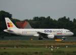 Iberia A 320-214 EC-IZR ...  Frank Maczkowicz 25.08.2011
