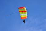 Fallschirm-Tandemsprung am Flugplatz Leutkirch/Allg�u ...  Rolf Reinhardt 31.08.2011