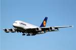 A380 der Lufthansa (D-AIMF) ...  G�nter Malzacher 17.09.2011