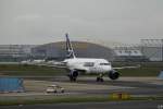 Der A318-100 YR-ASB der ...  Christopher P�tz 20.09.2011